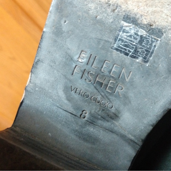 Eileen Fisher pull on ankle bootie - Picture 4 of 5